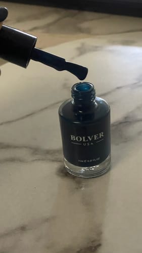 مراجعة بالصور من عميل لمنتج Bolver USA Nail Polish 715