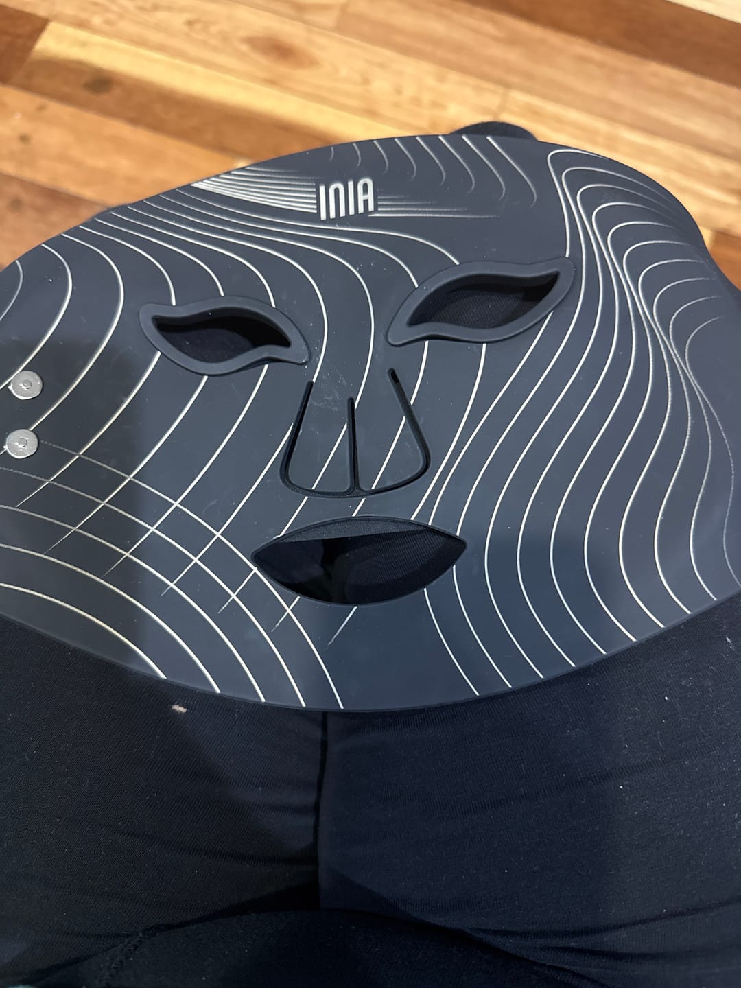 Customer photo review of INIA GLOW Wireless Red Light Therapy Mask