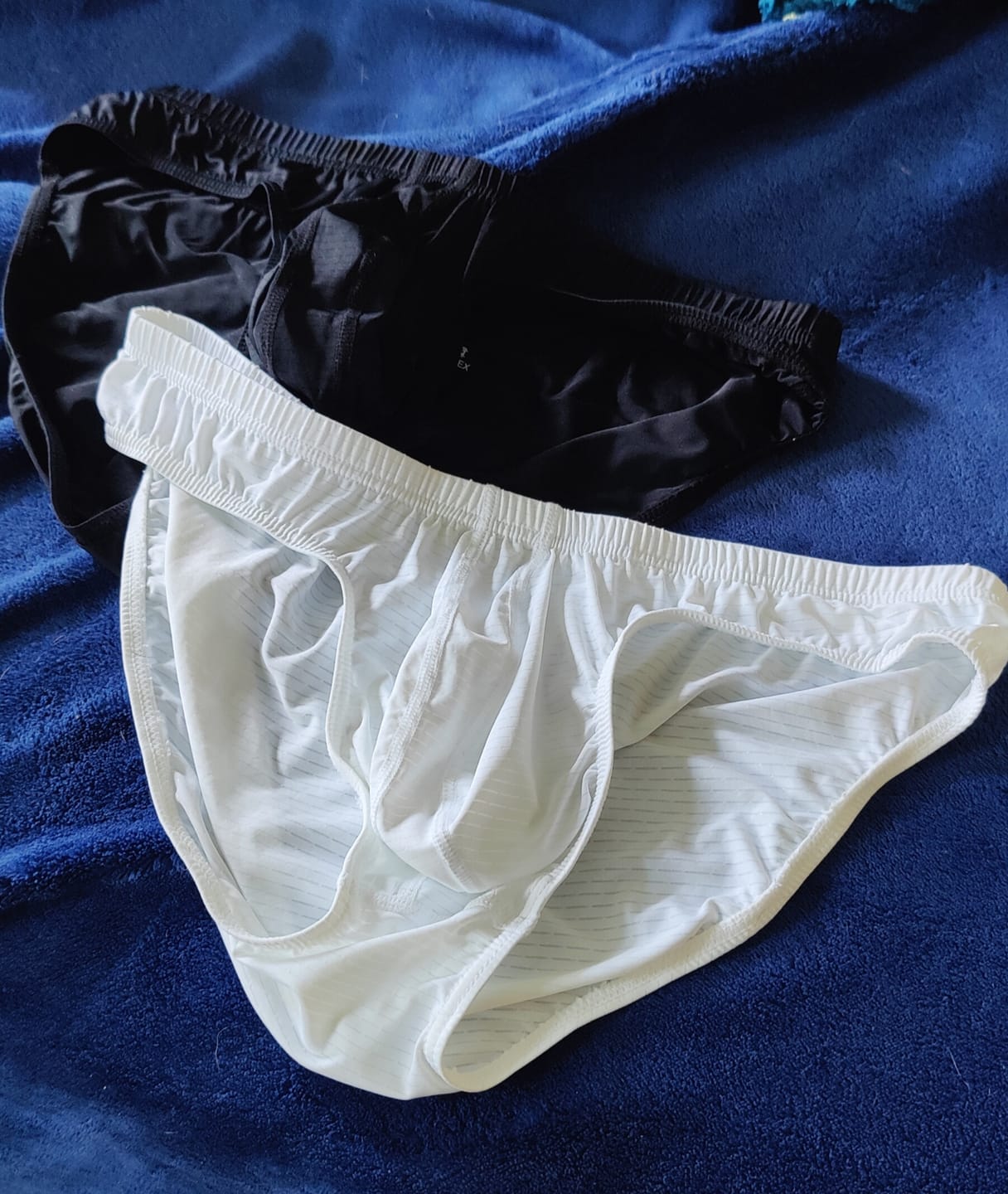 Customer photo review of Nylon 0in Low-Rise Bikini Briefs No Fly 3pk Black/Gray/White