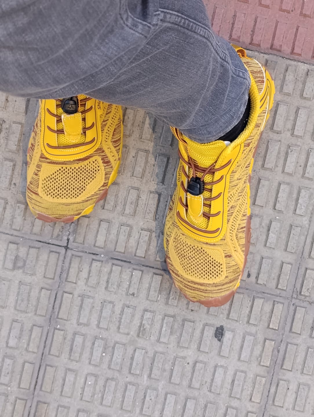 Customer photo review of Active II Pro - Zapatos Barefoot