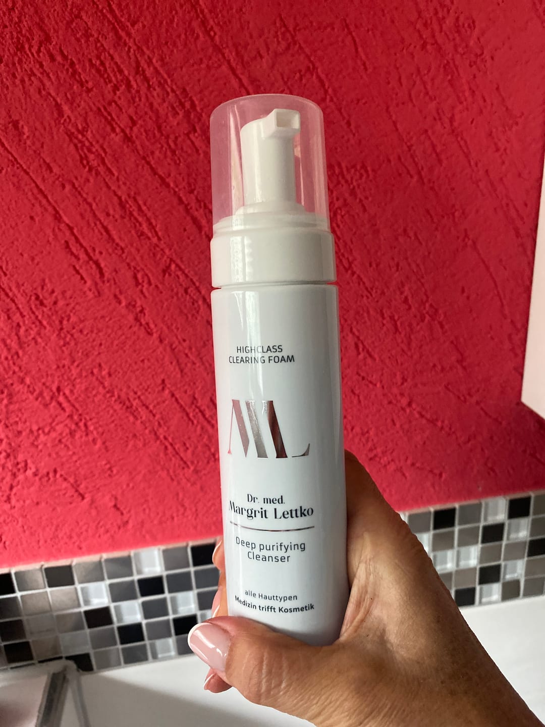 Customer photo review of Angebot: Deep Purifying Cleanser - Reinigungsschaum
