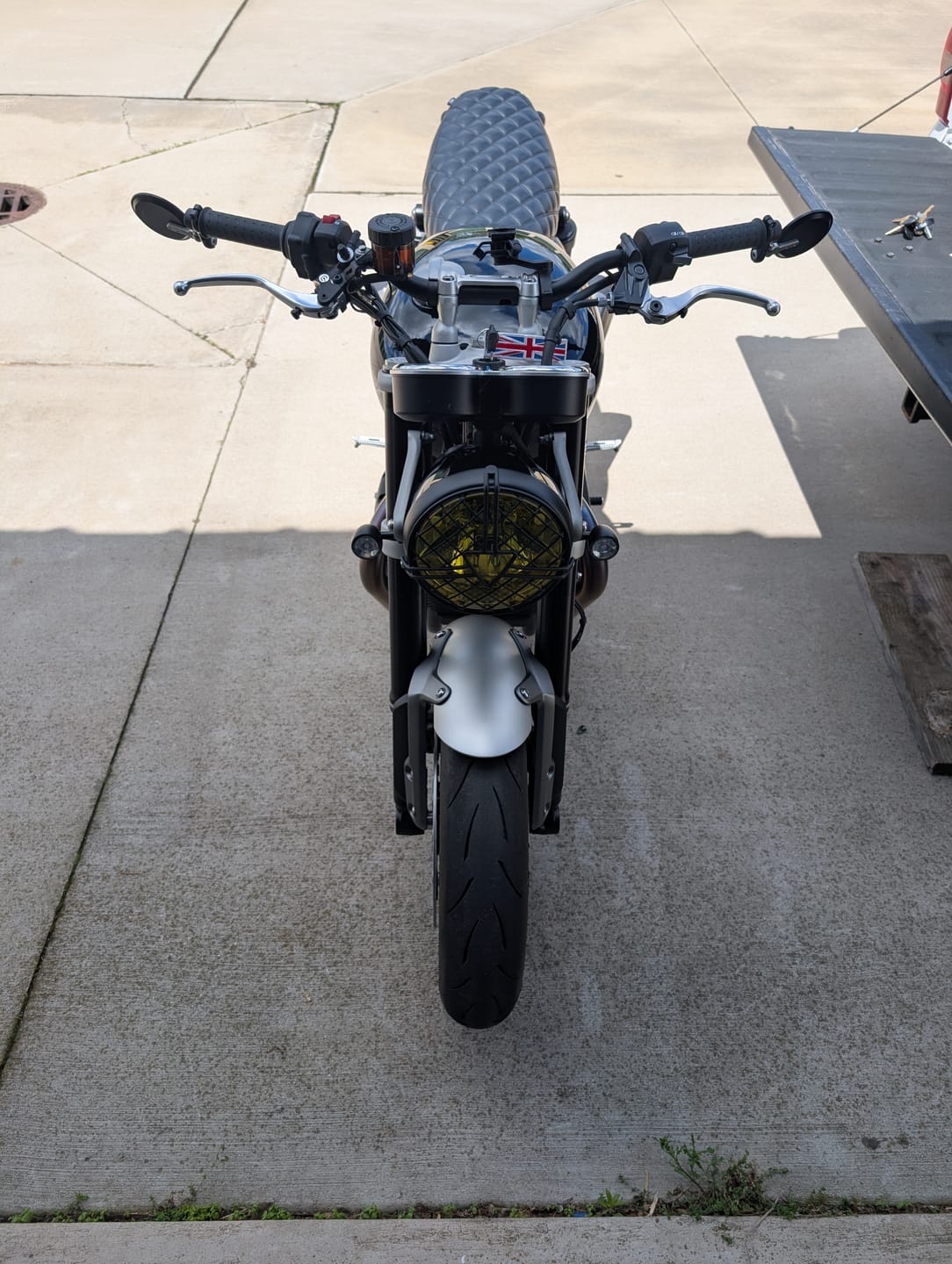 Customer photo review of Triumph Bar End Finishers & Mirror Kits - 7/8” Handlebar Triumph Models
