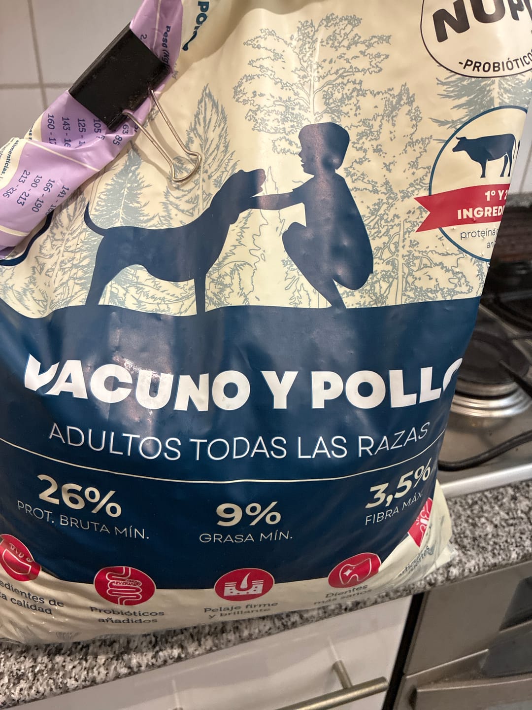 Customer photo review of PetFamily Foods