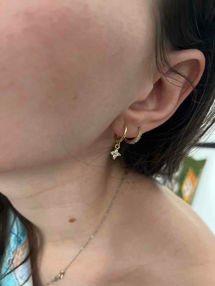Customer photo review of Tessa Clover Earrings