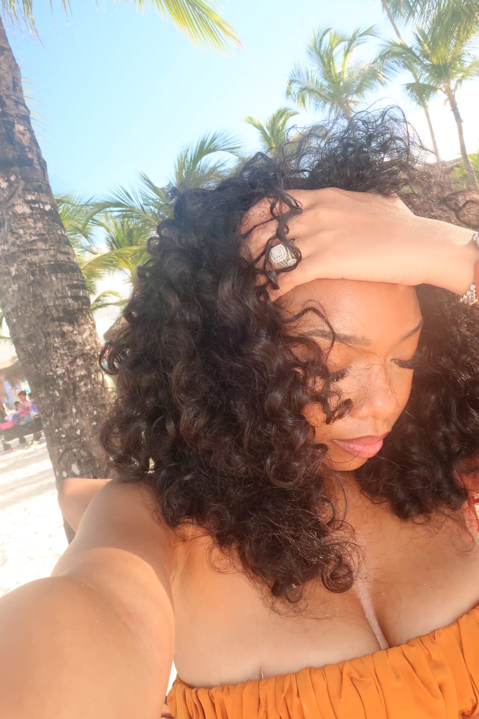 Customer photo review of Raw Indian Curly - सुंदर Preeya Curls