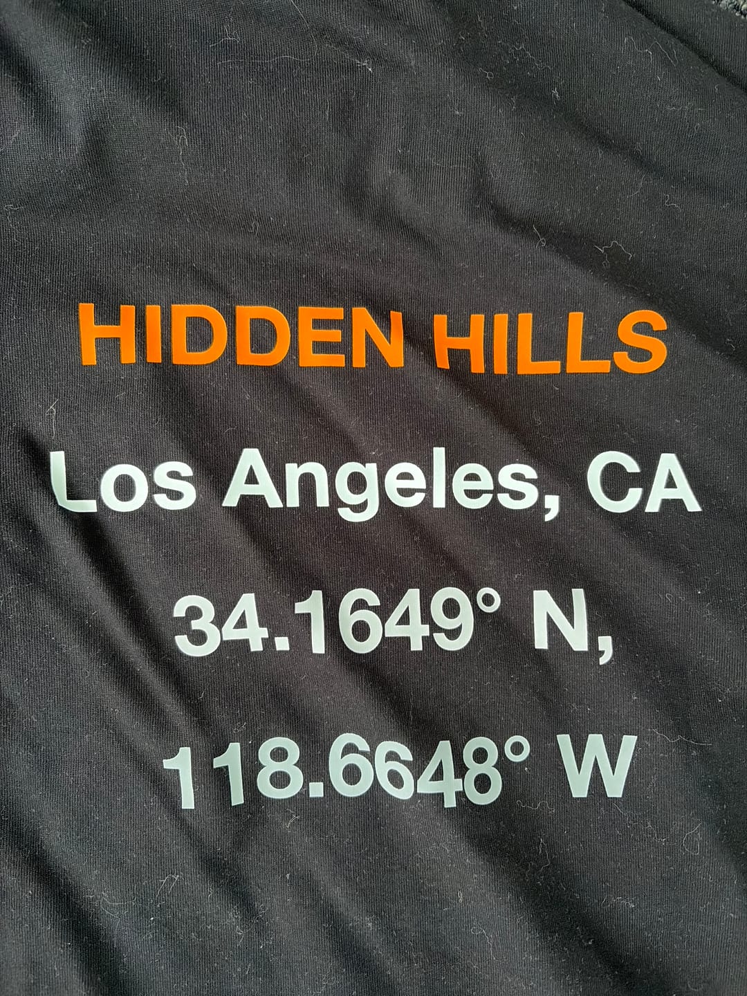 Customer photo review of LONGSLEEVE T-SHIRT ORANGE/BLACK