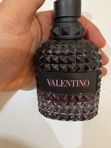 مراجعة بالصور من عميل لمنتج Valentino Uomo Born In Roma Intense Eau de Parfum  for Men 100ml