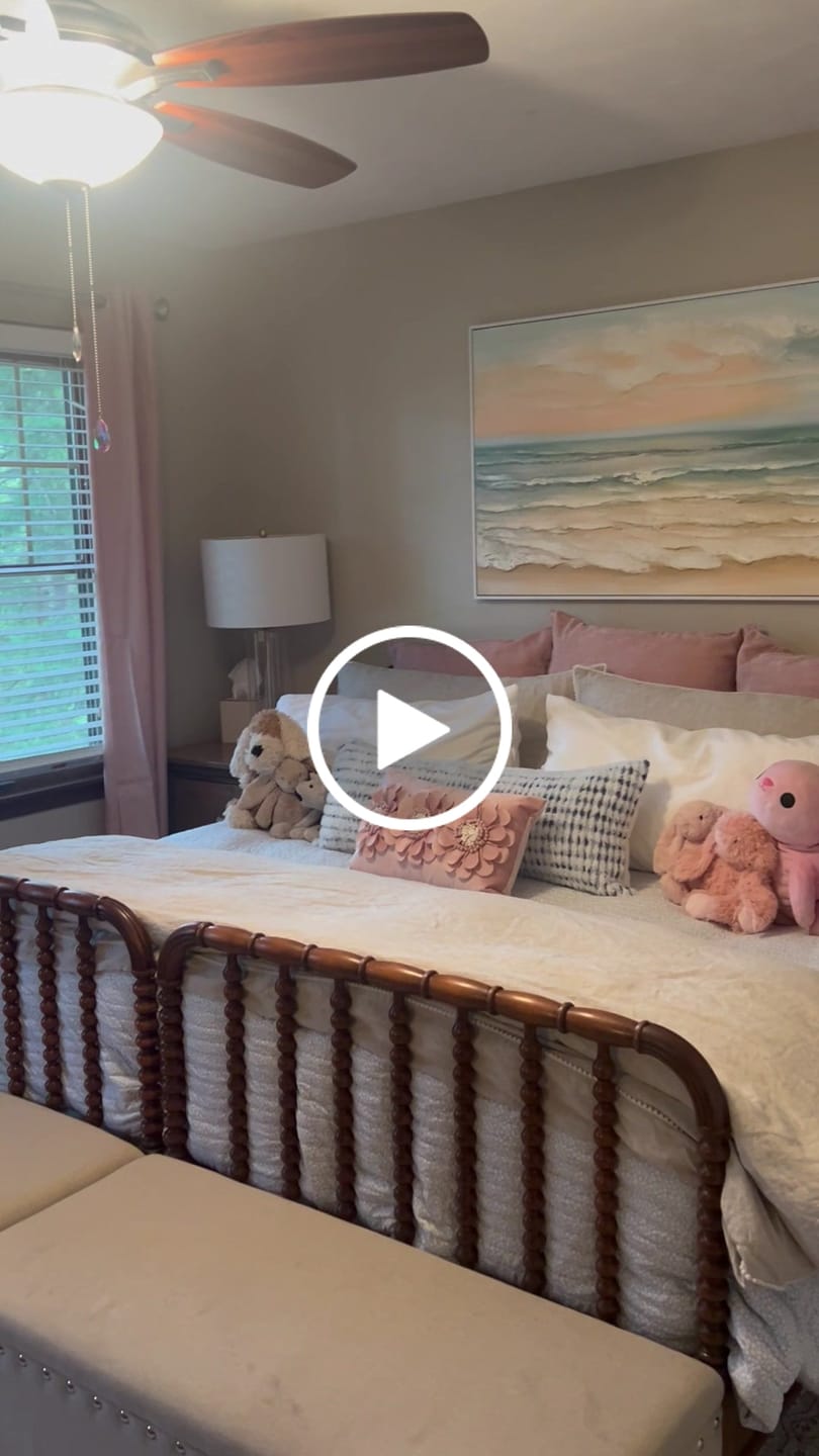 Customer video review of Colorful Abstract Ocean and Sky Textured Canvas Art #OC008