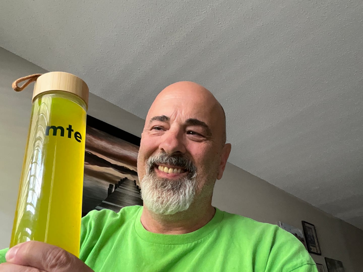 Customer photo review of MTE Glass Bottle