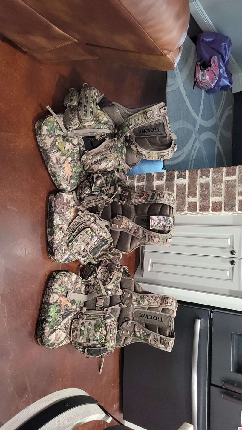 Customer photo review of StrutBack Turkey Hunting Vest with Kickstand | Long Sit Turkey Vest Seat Cushion | Green & Camo Hunting Vest