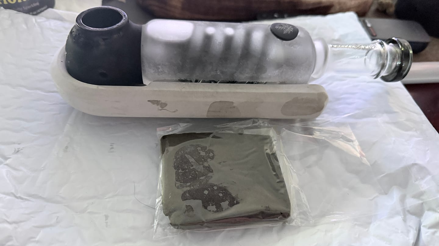 Customer photo review of 300MG Yummy Gummy D9