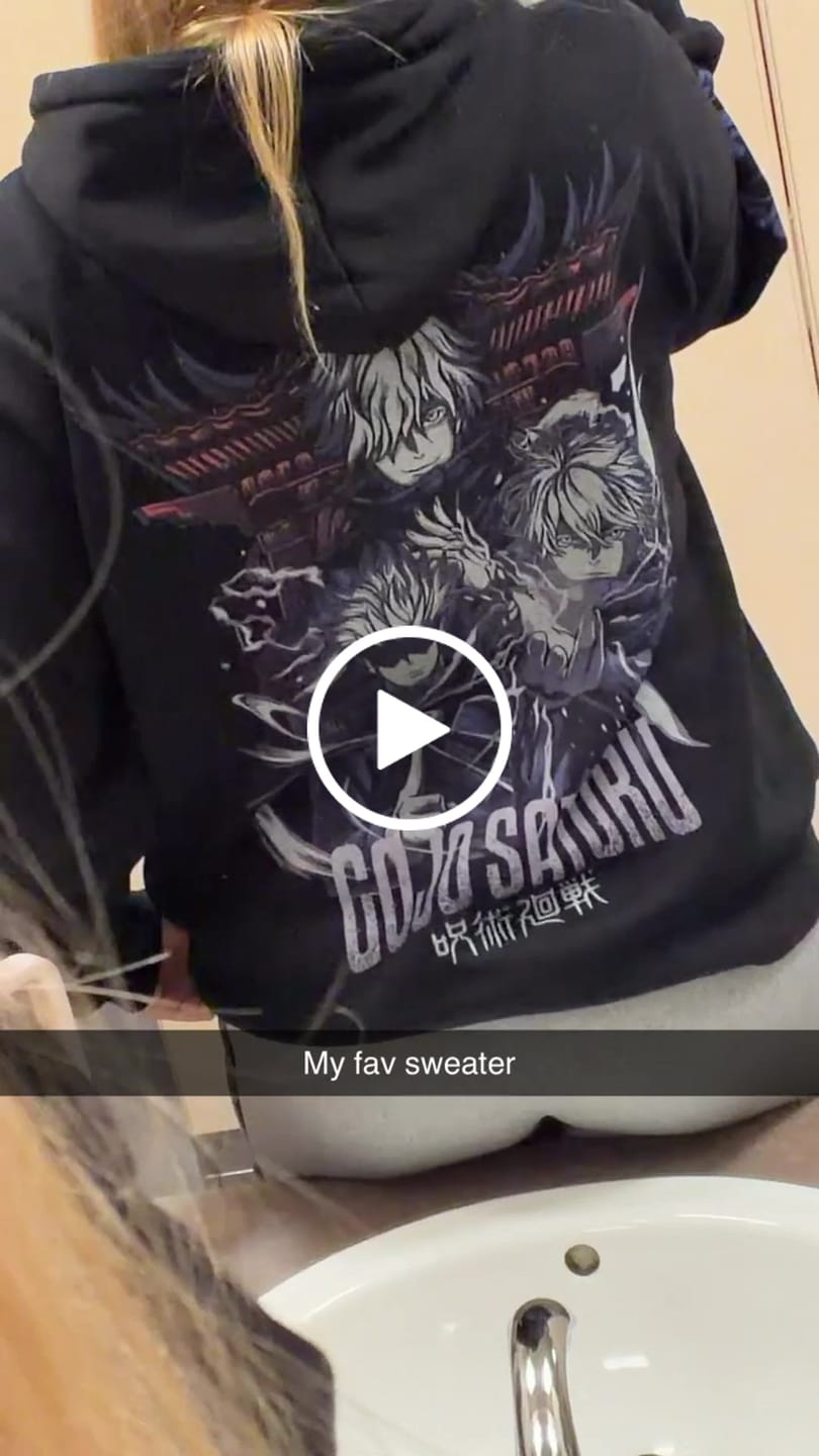 Customer video review of UNLIMITED VOID HOODIE