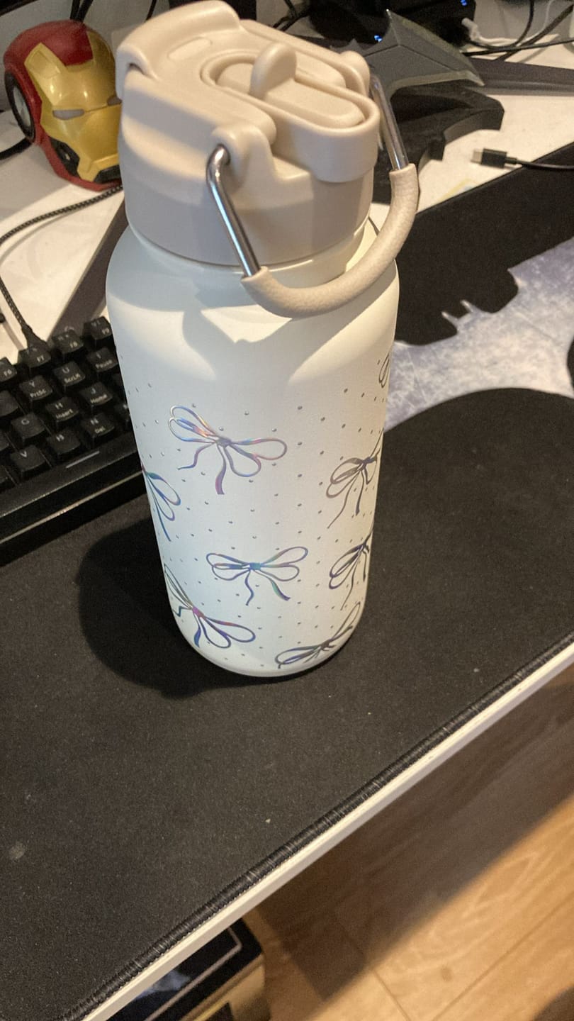 Customer photo review of Hydro X Bottle 32oz