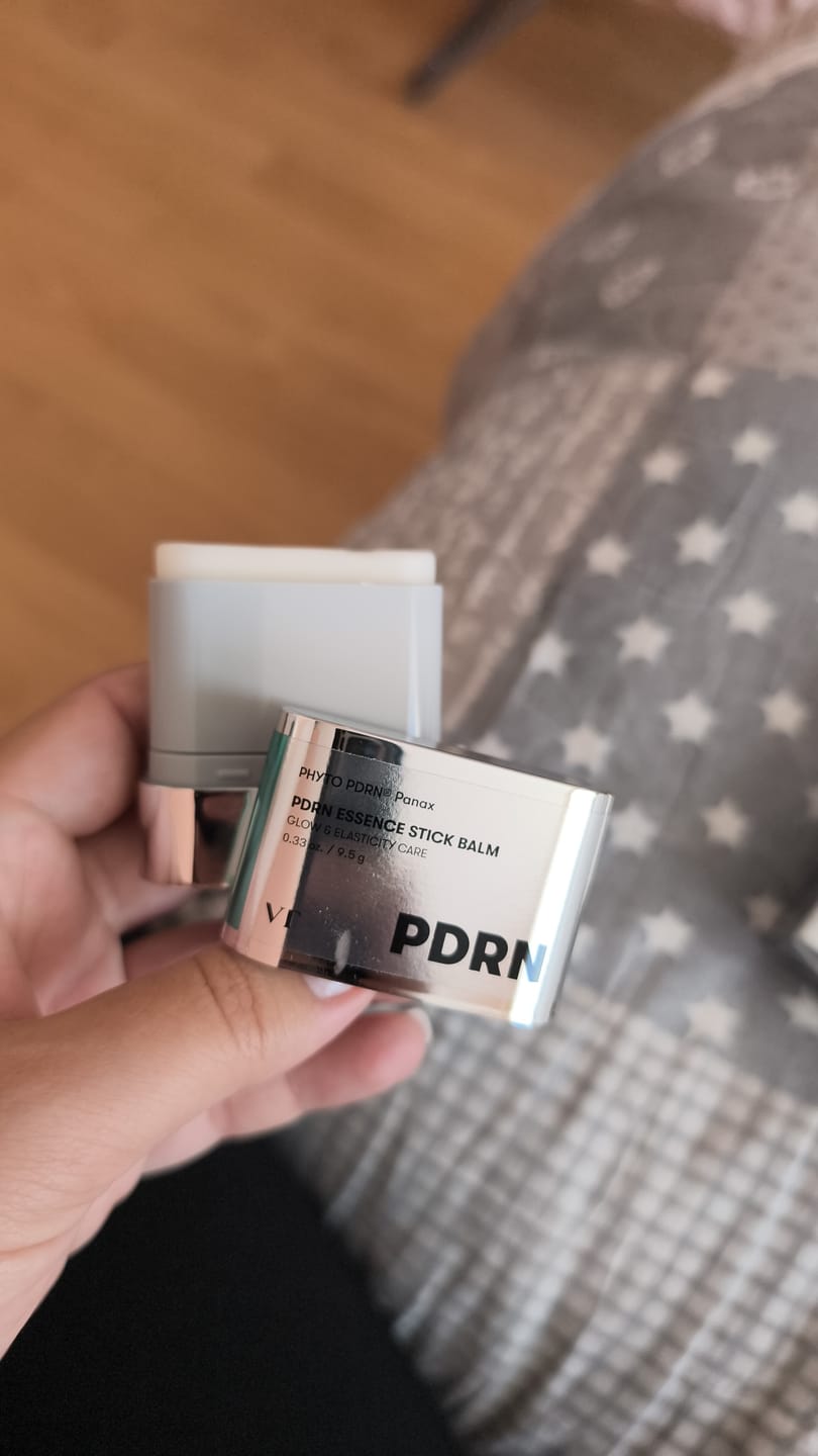 Customer photo review of Atjaunojošs stiks balzams ar PDRN VT Cosmetics PDRN Essence Stick Balm