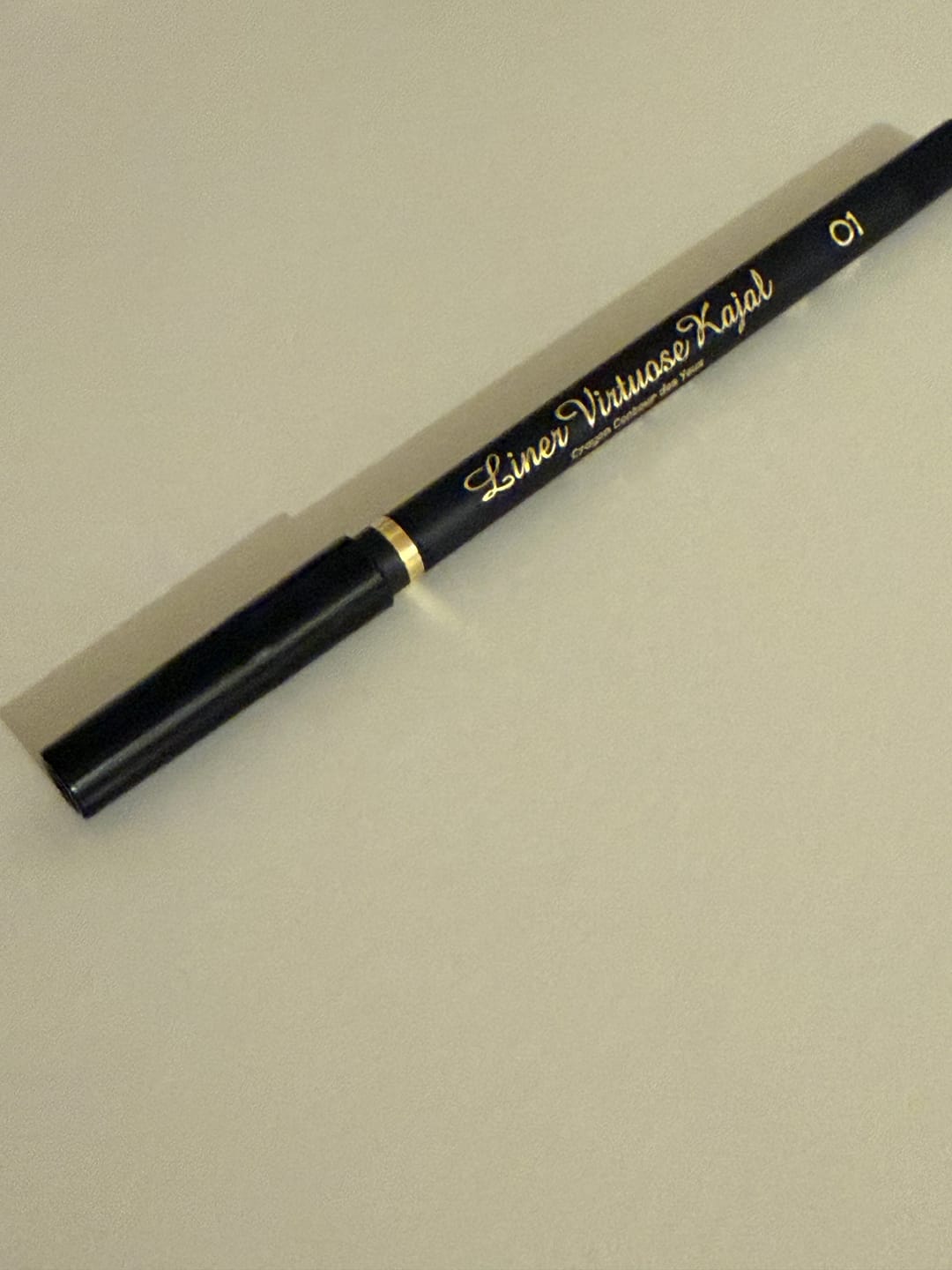 Customer photo review of Noturīgs gēla acu zīmulis Vivienne Sabo Liner Virtuose Kajal Eye Pencil