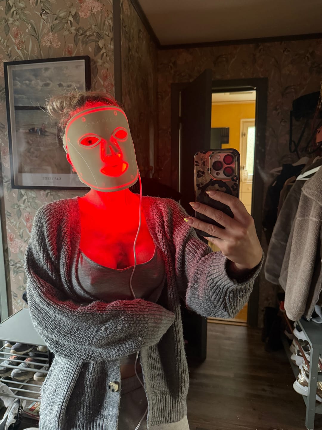 Customer photo review of Skinboosting LED mask