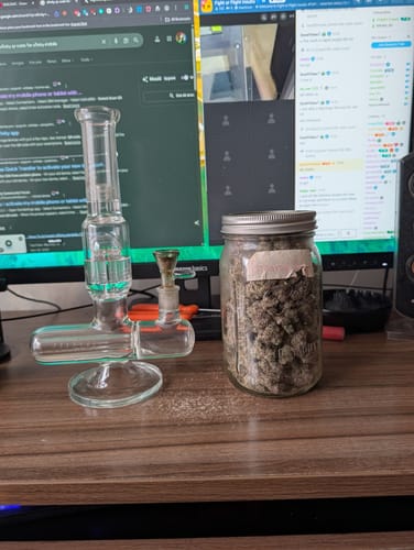 Customer photo review of Panama Red Flower Wholesale