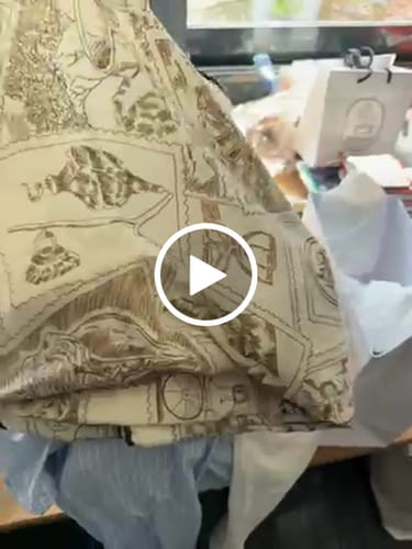 Customer video review of HM 25s Velvet Square Scarf 140cm Light Brown White Cashmere Silk 970936