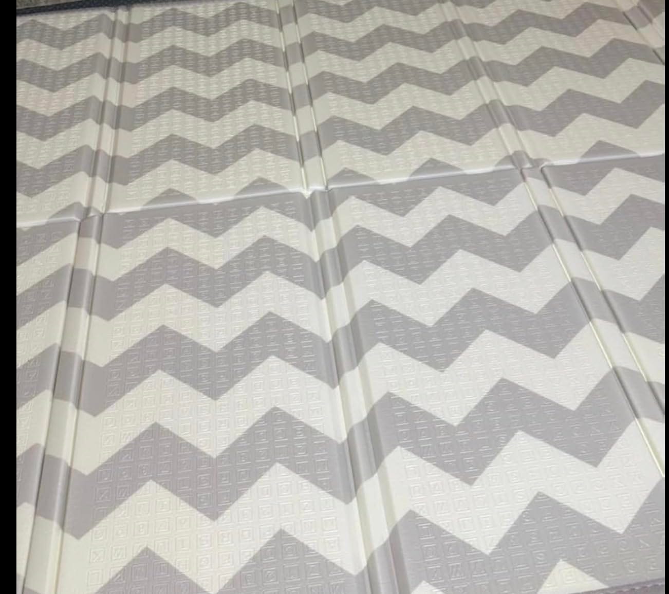 Customer photo review of Tapis d'éveil Bébé