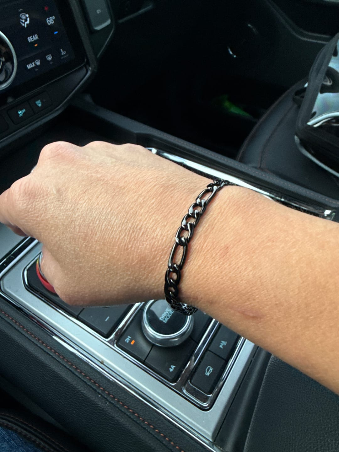 Customer photo review of 7mm Figaro Link Bracelet