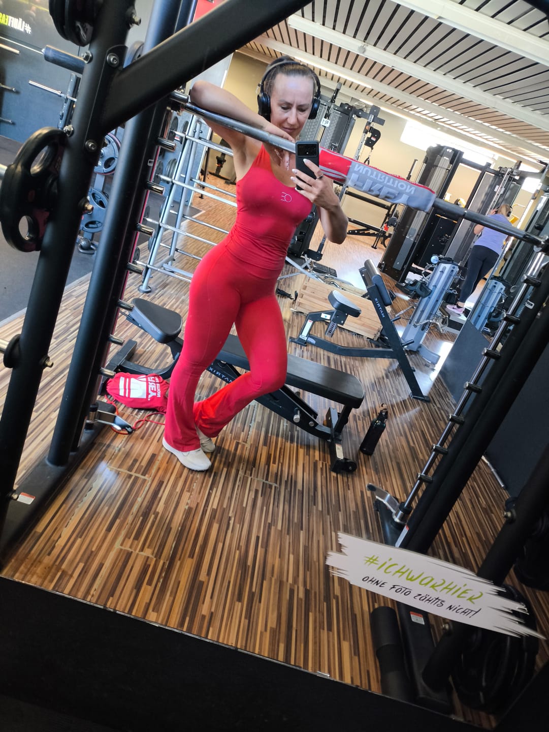 Customer photo review of LUXE Sculpt Tank - Candy Red (Limited Edition)