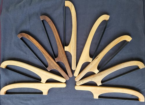 Customer photo review of 15.9X2.75" Bread Cutting Bow Knife 1 Acrylic Router Template