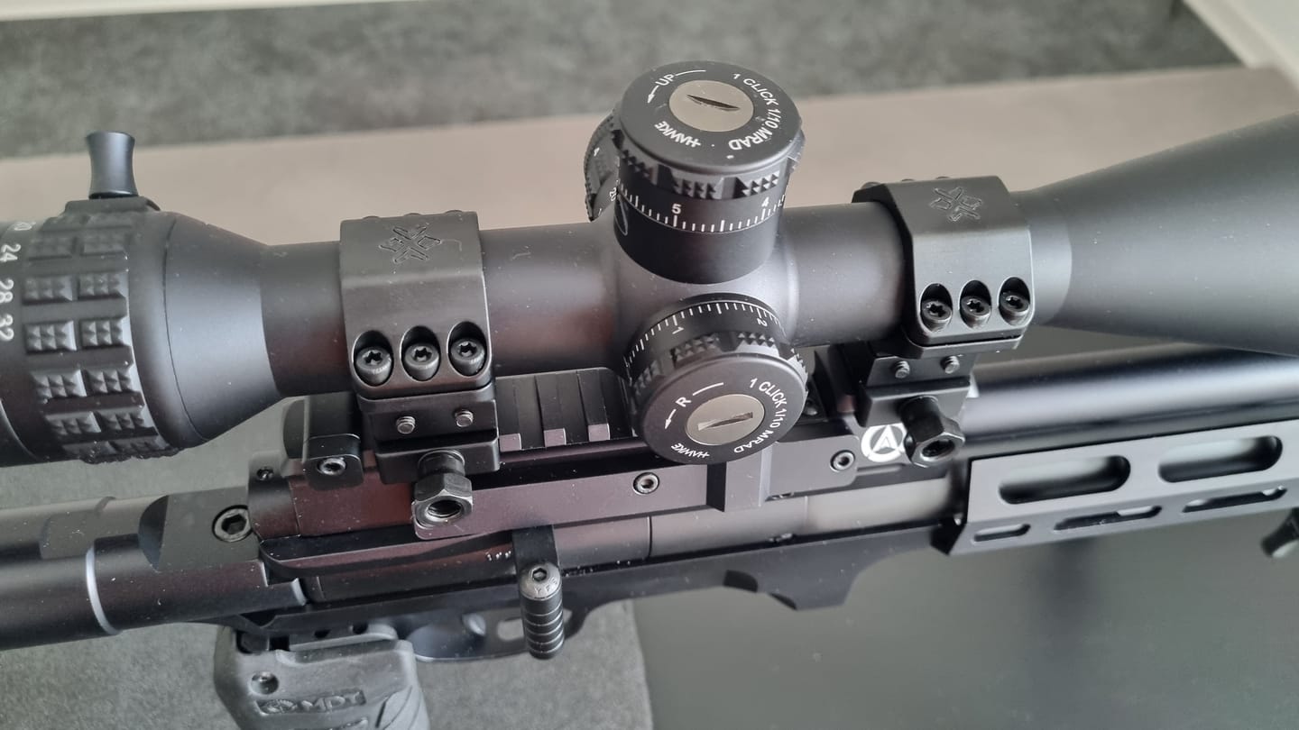 Customer photo review of Vector Optics höhenverstellbare Montage für 25,4mm, 30mm & 34mm Tubus und 11mm / 21mm Schiene