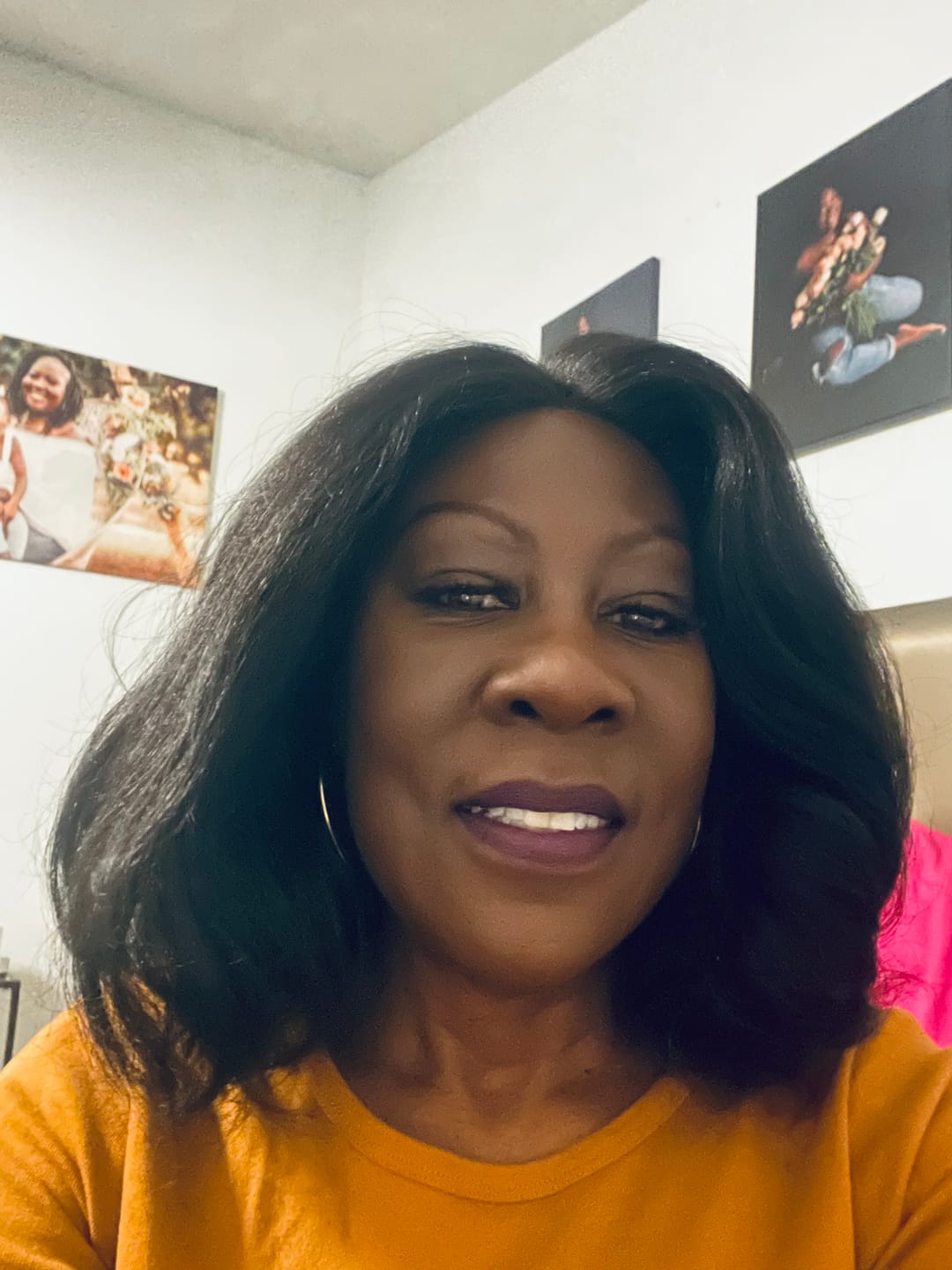 Customer photo review of Sensationnel Curls Kinks & Co Glueless Kinky Edges 13x6 HD Lace Front Wig - 13x6 KINKY BODY WAVE 14"