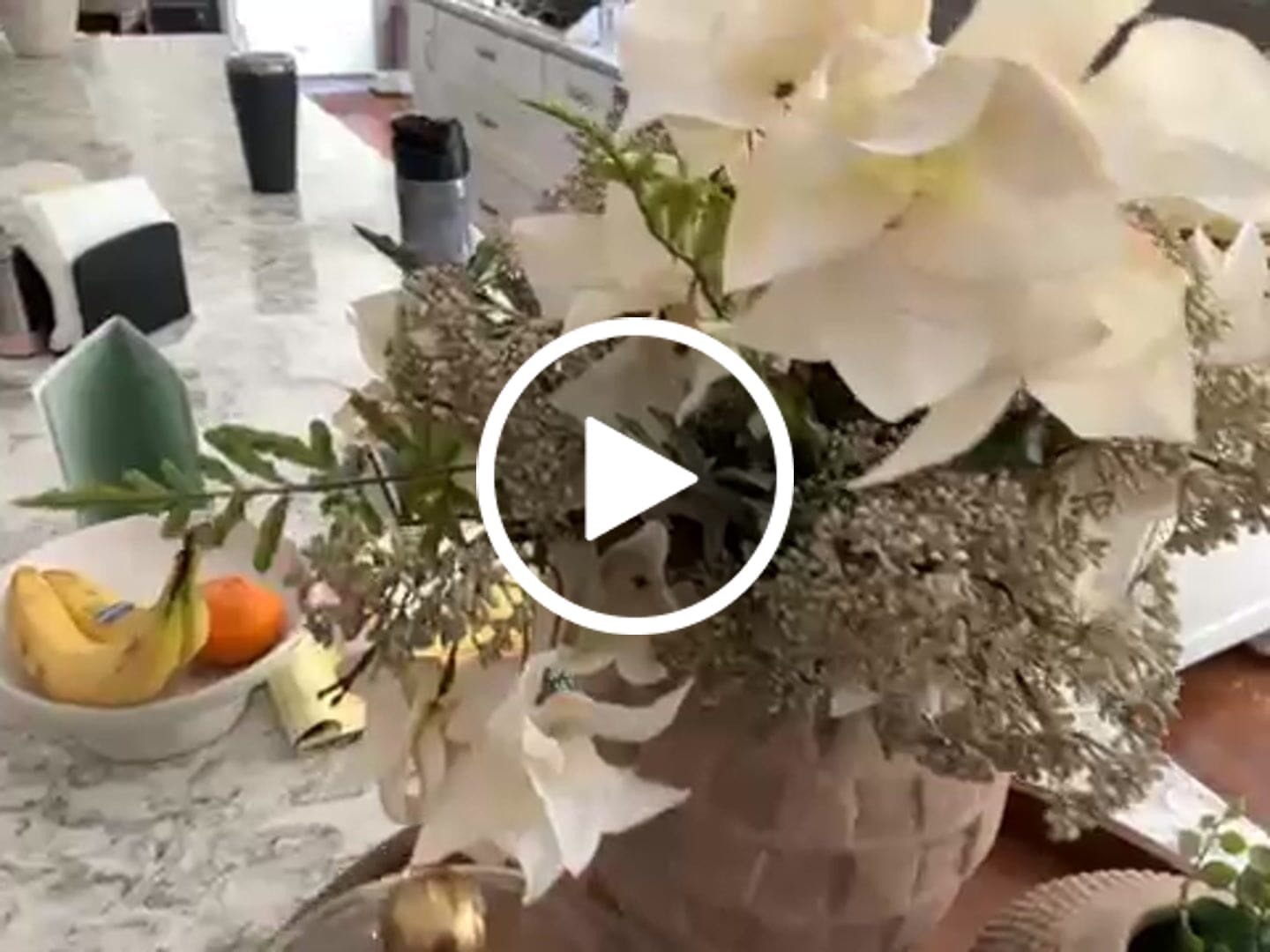 Customer video review of Eloise Mini Berry Bunch | Stone Taupe