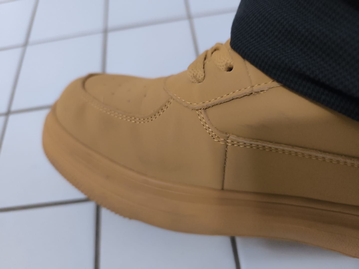 Customer photo review of ELEVATESHOES CASUAL BEIGE