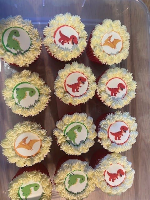 Customer photo review of 30 x 3.8 cm Small Cupcake Custom Edible Icing Images