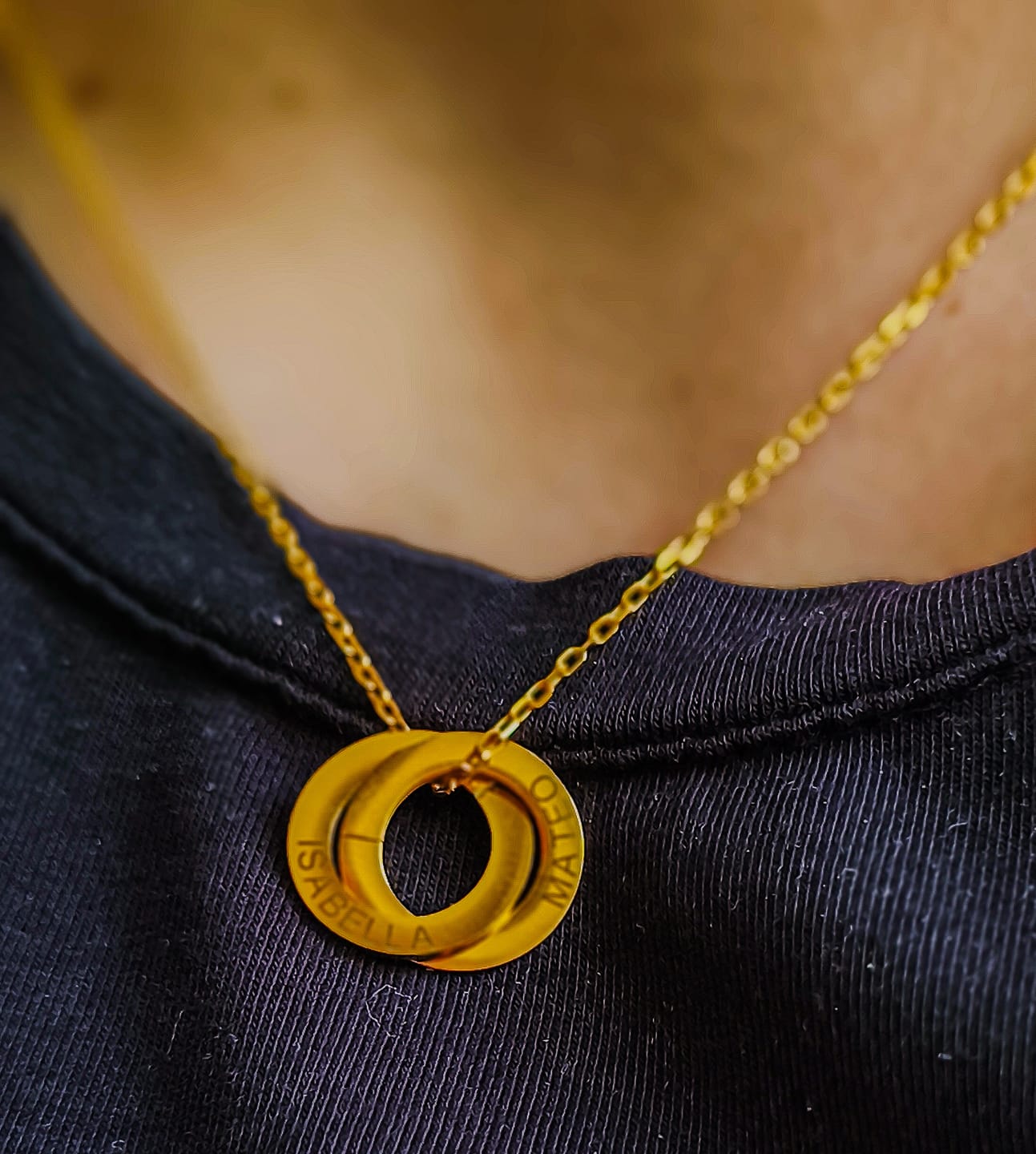 Customer photo review of Collar Amity - Personalizado