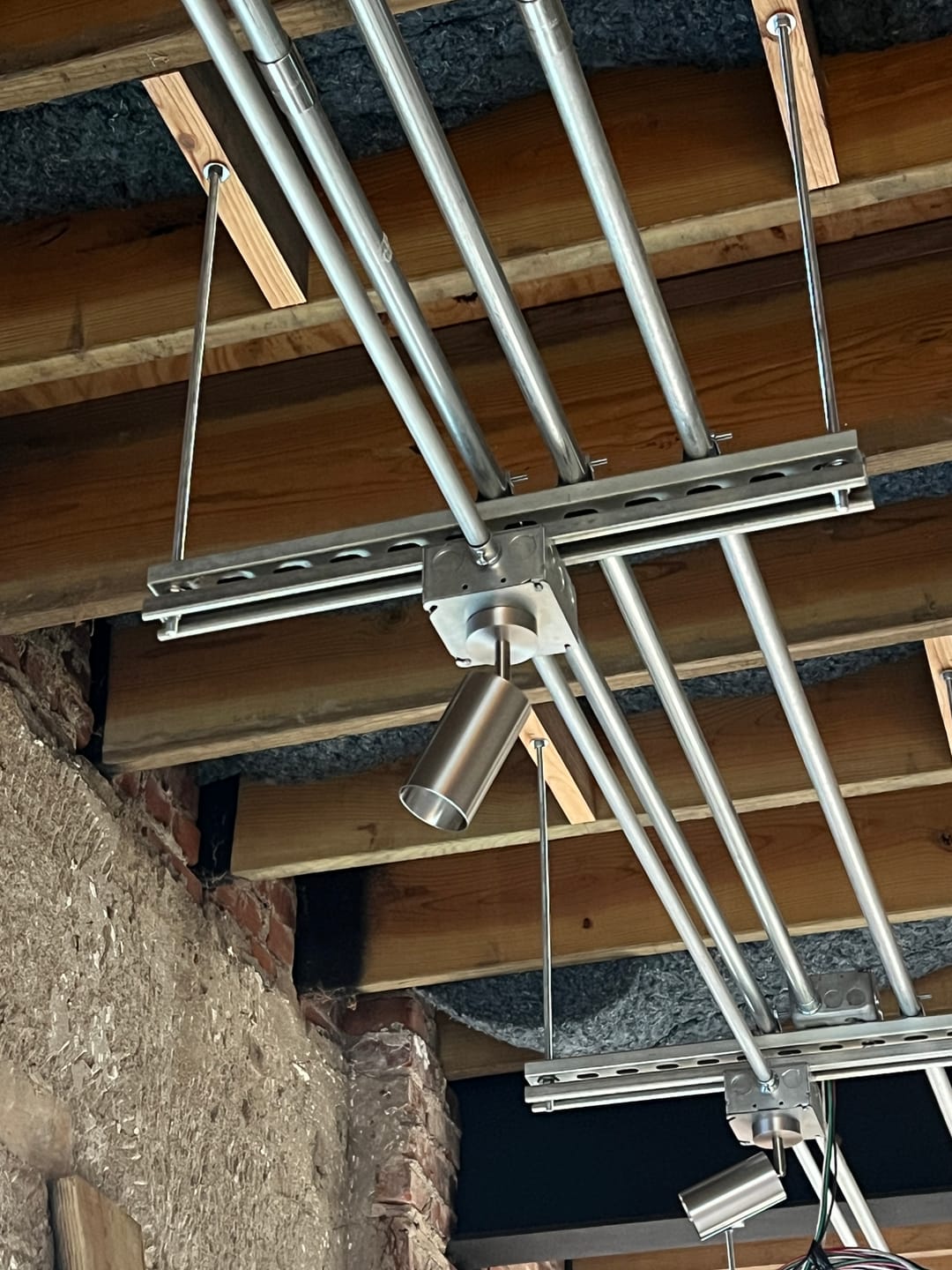 Customer photo review of Modern 1-Light GU10 Adjustable Ceiling Spot Light Track Light