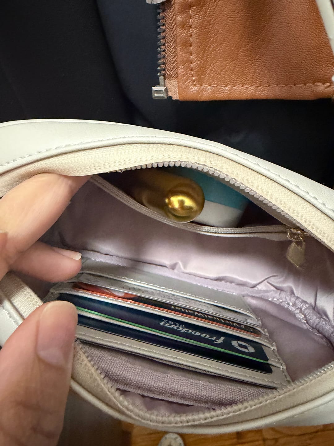 Customer photo review of Myko Anti-Theft Mini Crossbody Bag