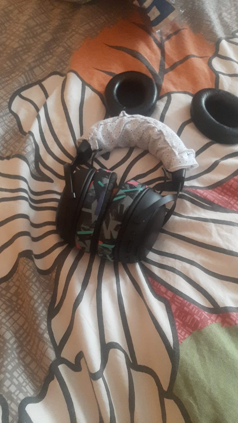 Customer photo review of Wicked Cushions FreeZe V2 Soğutma Jelli Kulaklık Pedleri - HyperX Cloud Serisi