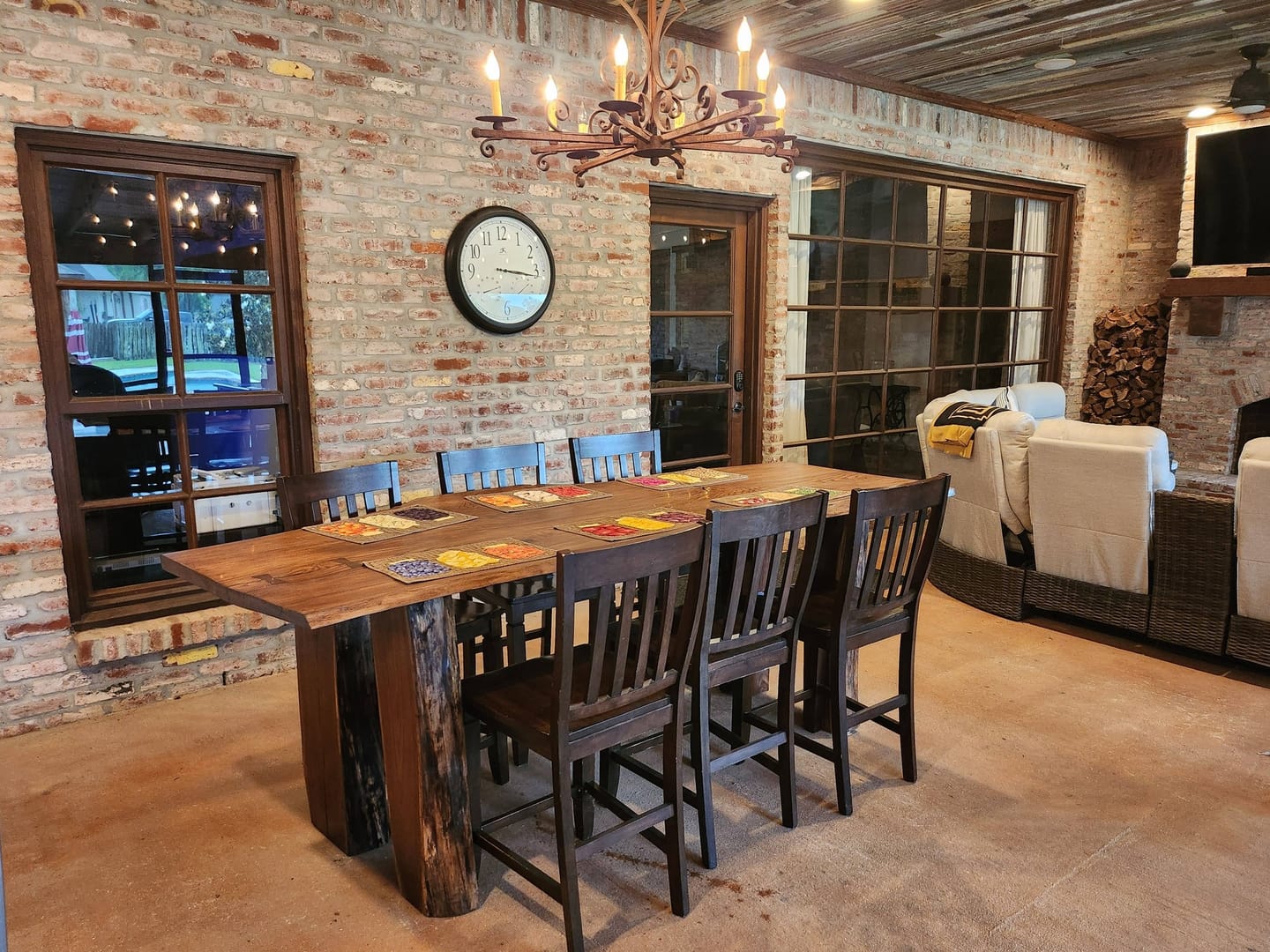 Customer photo review of Reinforce C Channel for Tabletop | Multiple size | Set of 2 Pieces | Table Leg Hardware