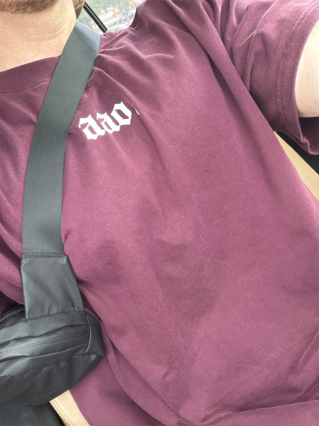 Customer photo review of AAO Oversized Tee Vintage Black
