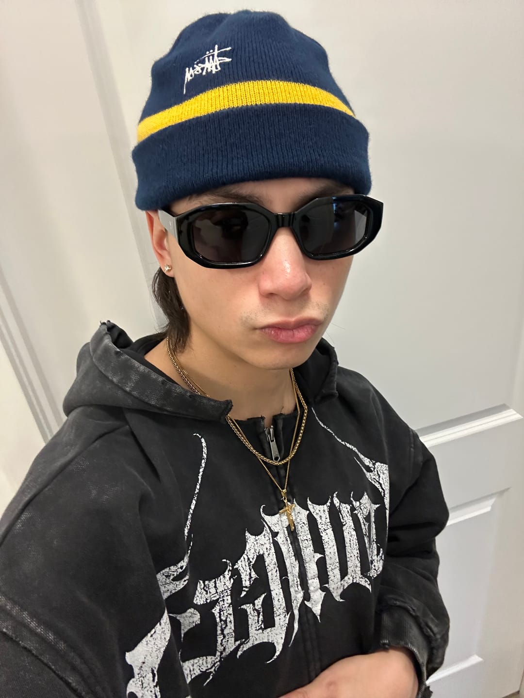 Customer photo review of THE BLACKOUTS