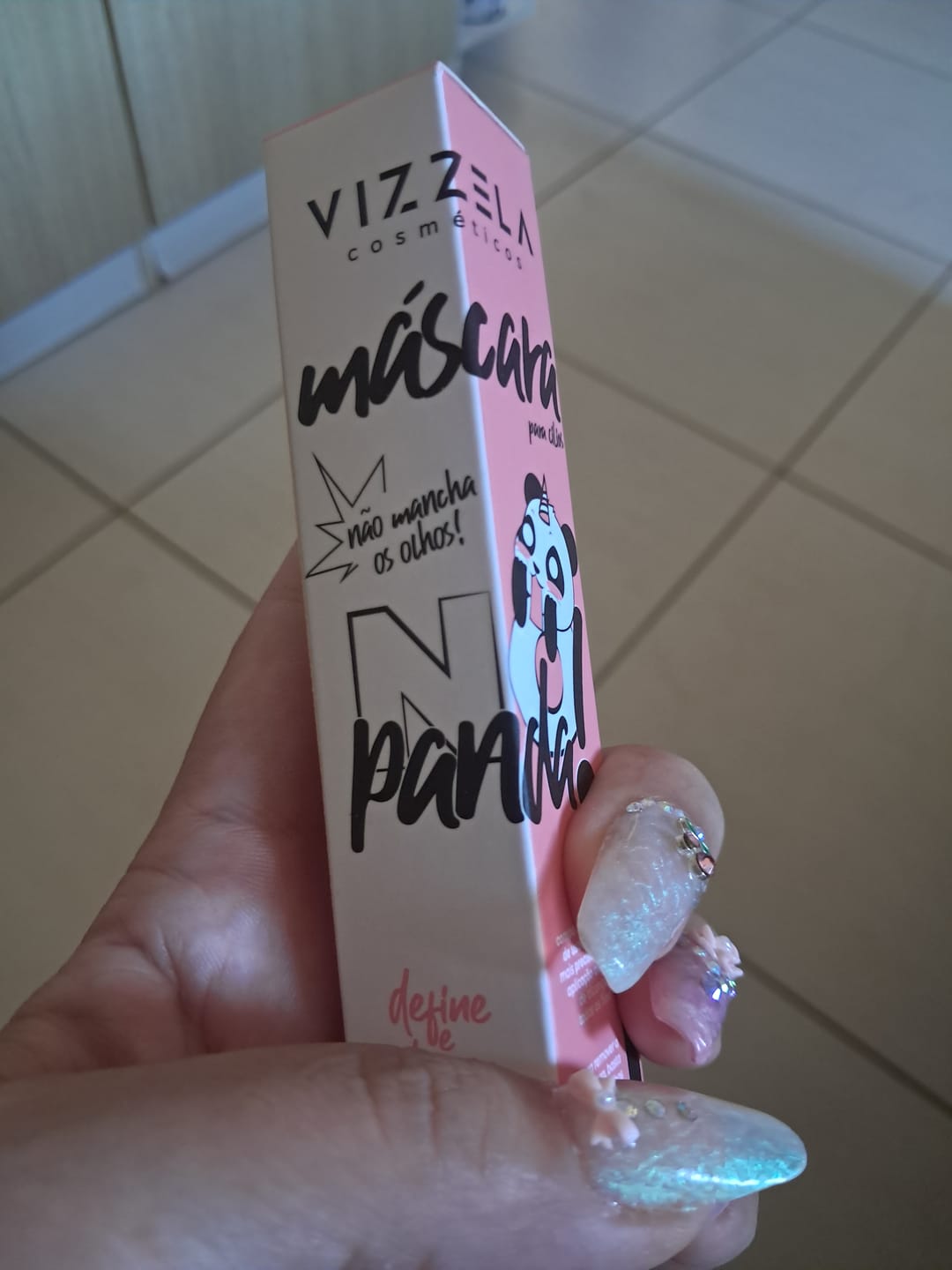 Customer photo review of Máscara Para Cílios No Panda Vizzela - Preta