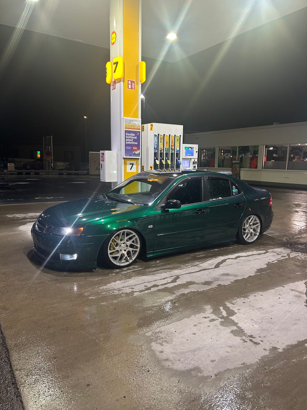 Customer photo review of Mallcas™ Glossy Metallic Agate Green Vinyl Wrap (PET Liner)