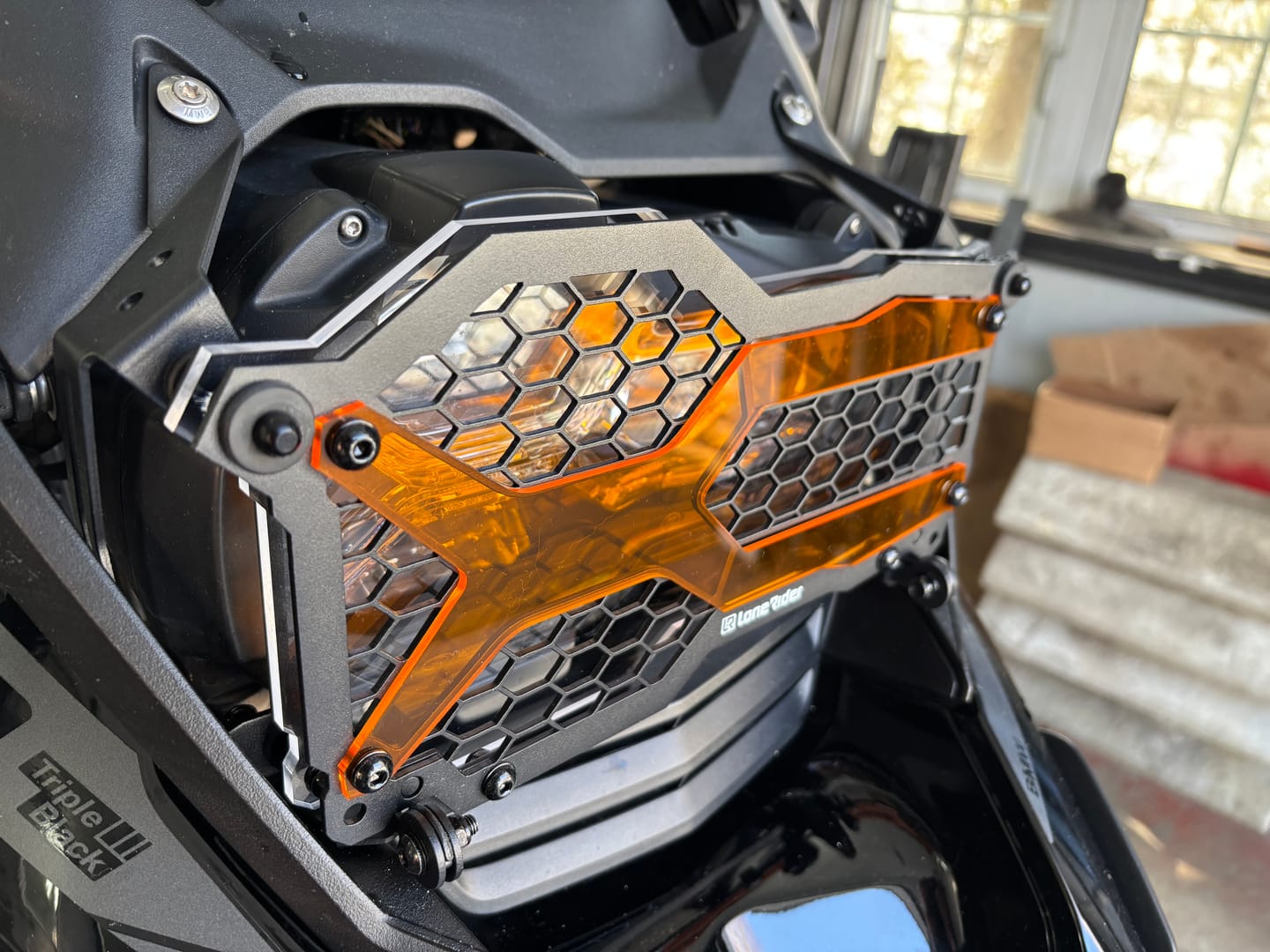 Customer photo review of Headlight Guard Kit BMW R1200/1250 GS / ADVENTURE LC (Liquid Cooled) - [Patent Pending]