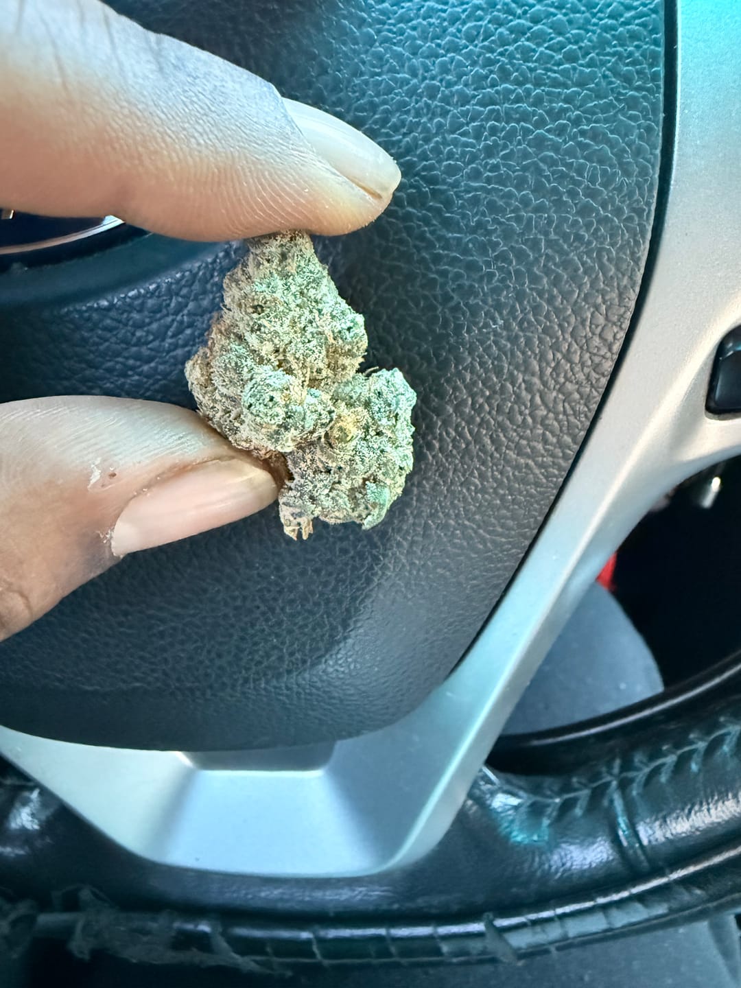 Customer photo review of Jager Sour Diesel - 14 Grams - Sativa
