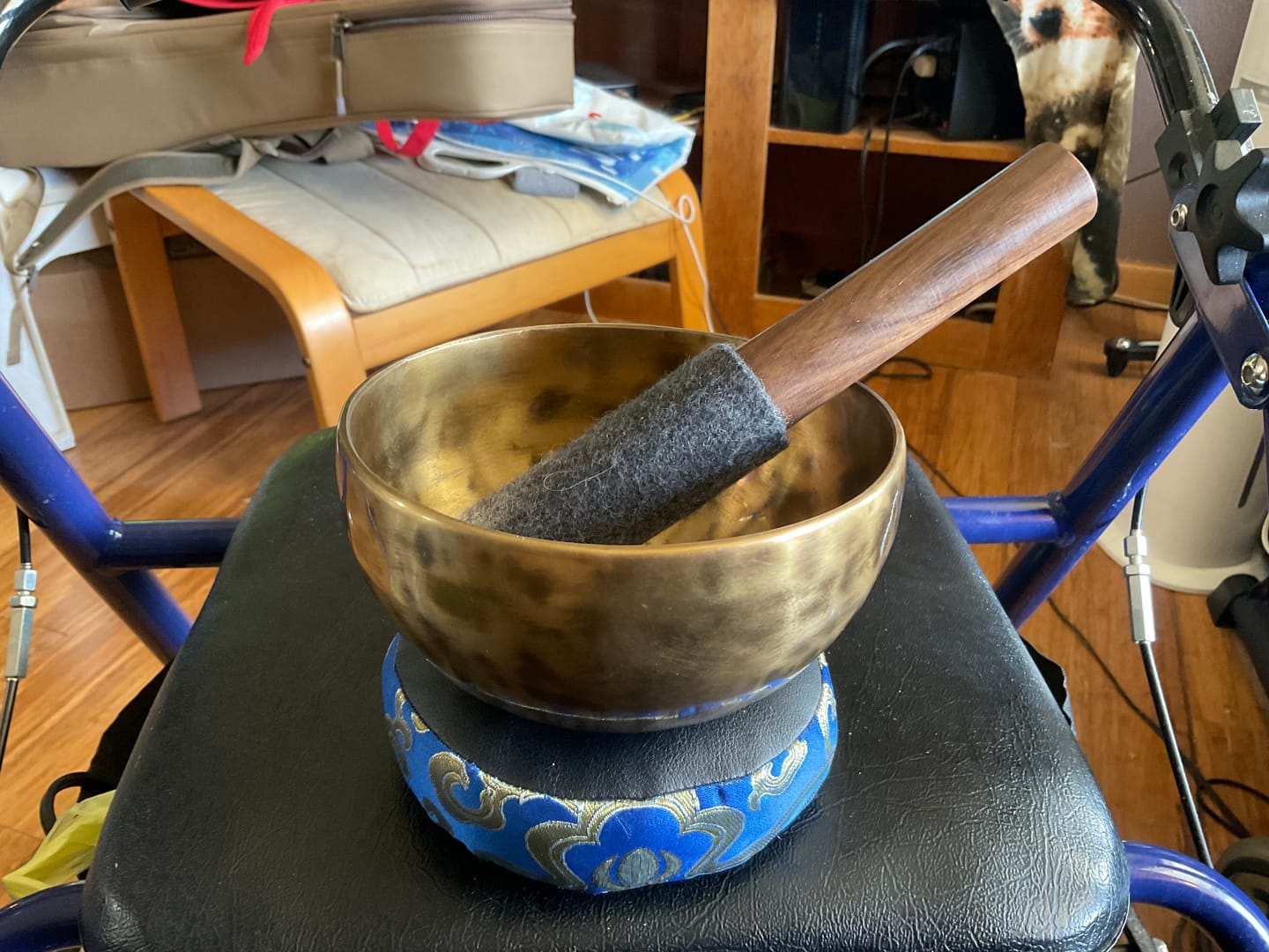 Customer photo review of CB Tibetan Singing Bowl STH429 - 5 1/2", F#4 & C6.