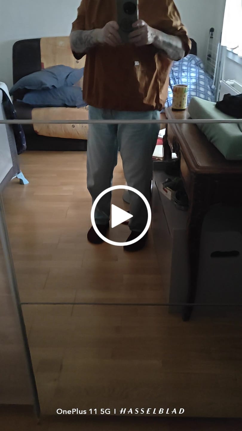 Customer video review of Plus Size Women Summer Pocket Pure Color O-Neck Cotton Blouse