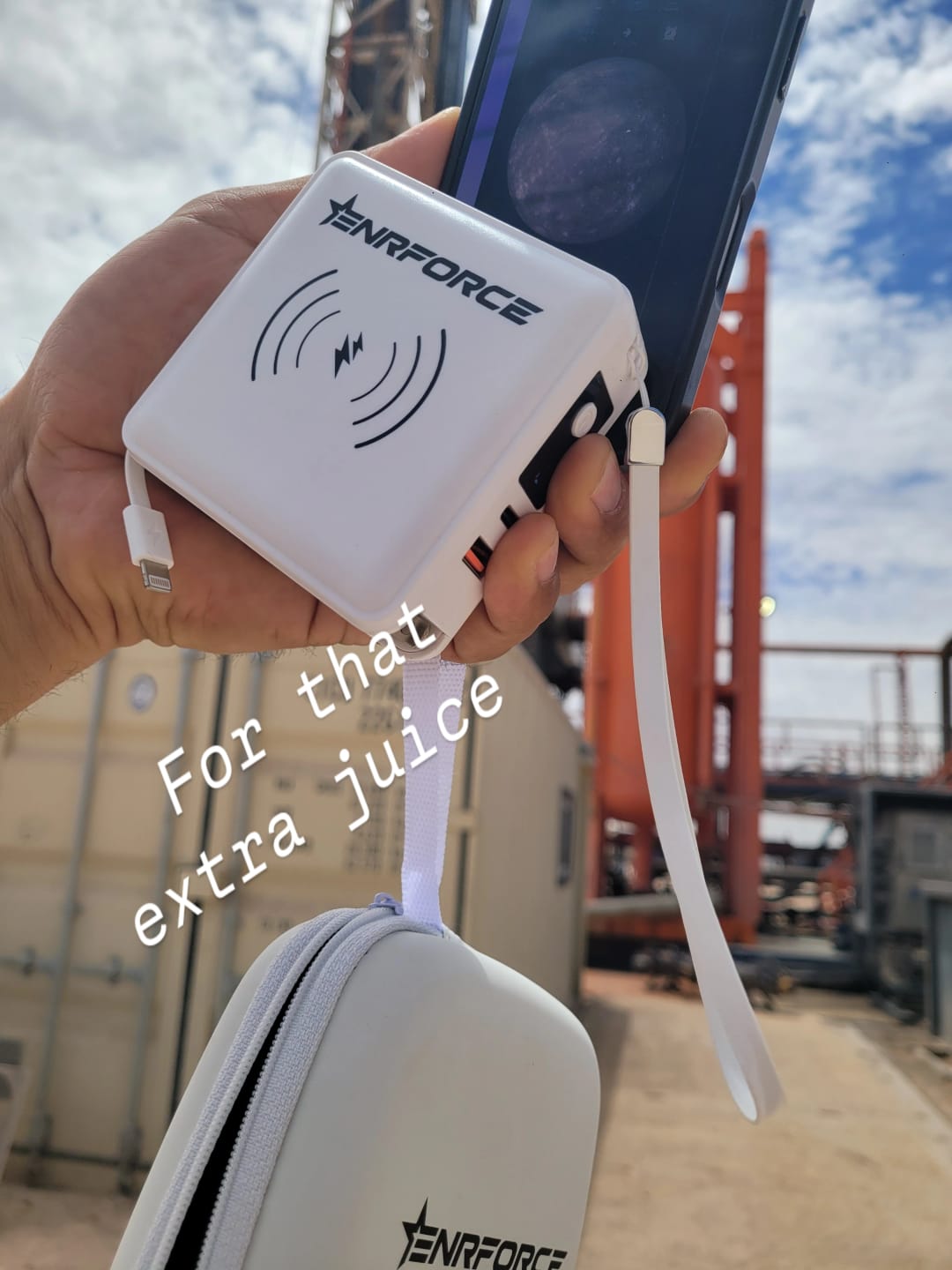 Customer photo review of 4 in 1 Wireless Power Bank Charger