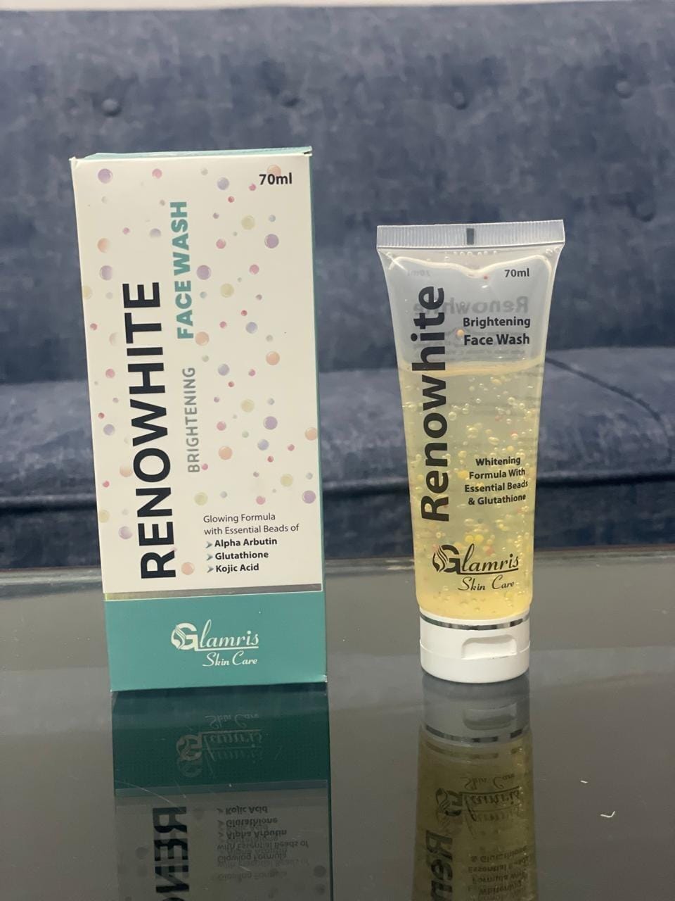 Customer photo review of Renowhite Facewash