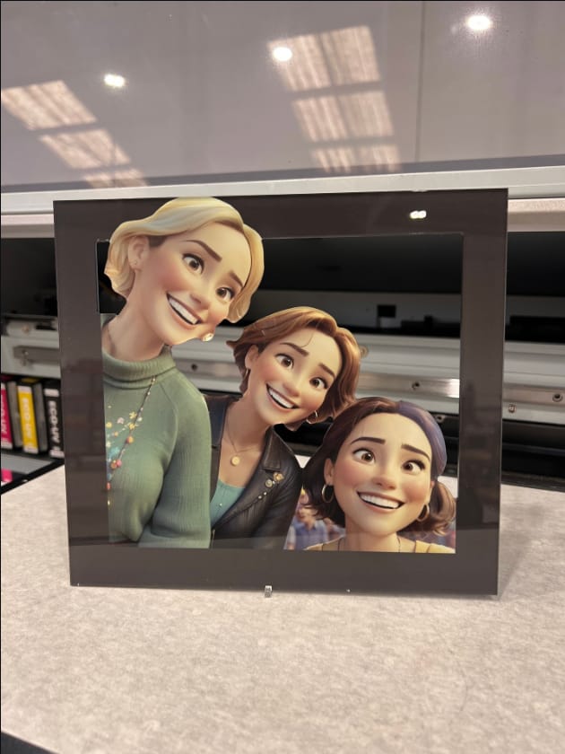 Customer photo review of Kişiye Özel Çizgi Film Tablosu
