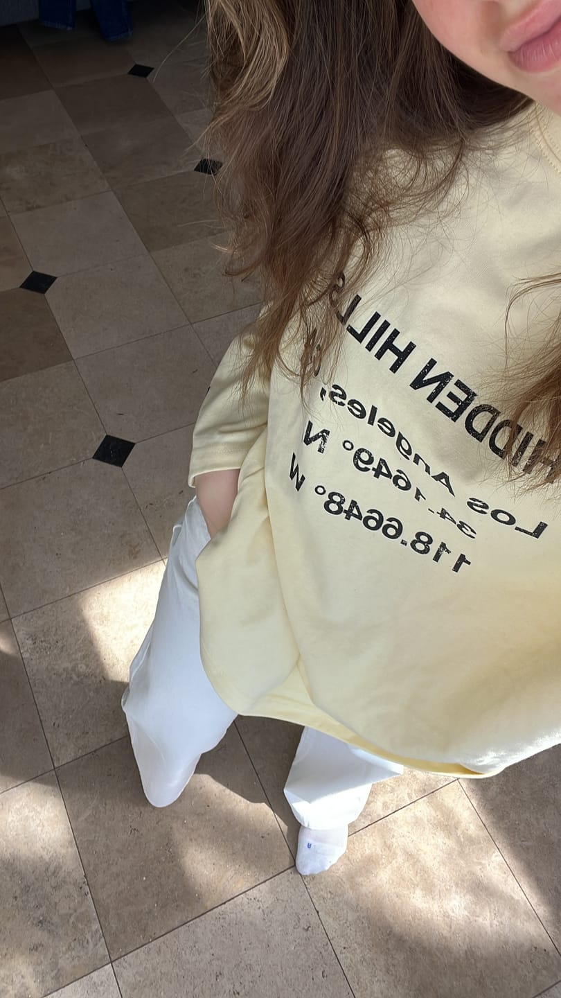 Customer photo review of VINTAGE LOGO LONGSLEEVE T-SHIRT BUTTER YELLOW