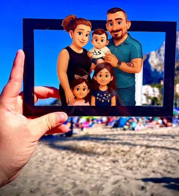 Customer photo review of Kişiye Özel Çizgi Film Tablosu