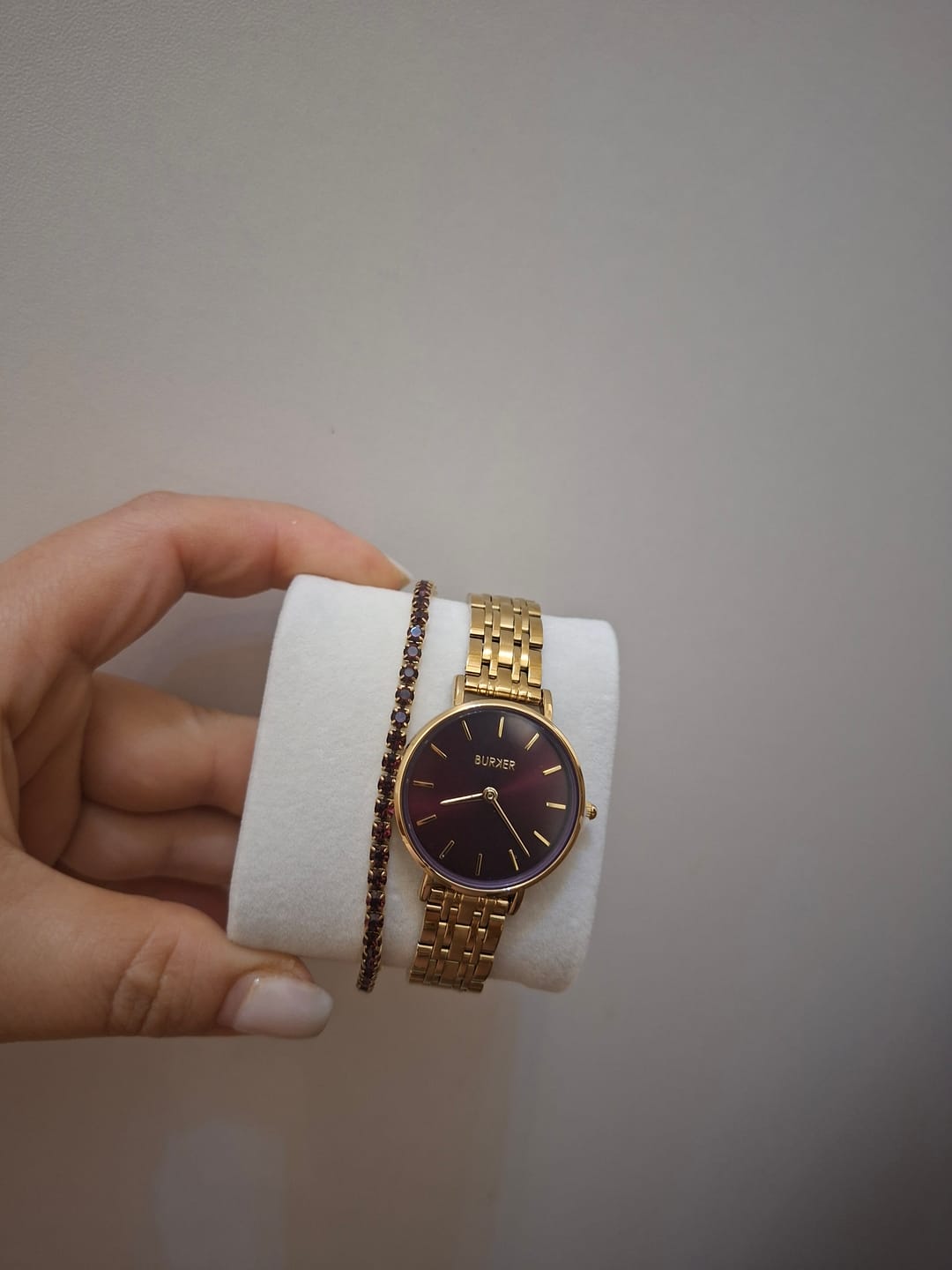 Customer photo review of Ava Gold Burgundy